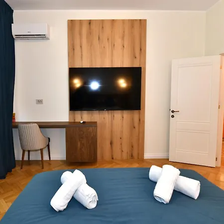 Apartment Sicilia Luxury By Sattal Bucharest